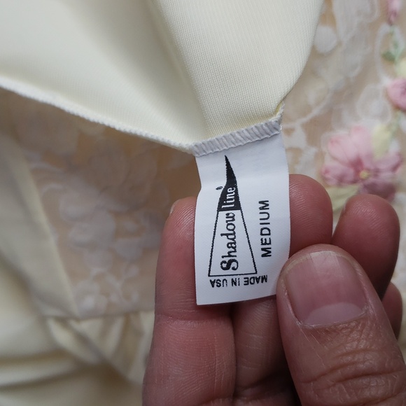 Vintage Shadowline Floral Embroidered Lacey Nylon Night Gown Dress Size M Yellow - Picture 6 of 14